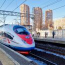 Сапсан — быстрый способ добраться между Москвой и Санкт‑Петербургом